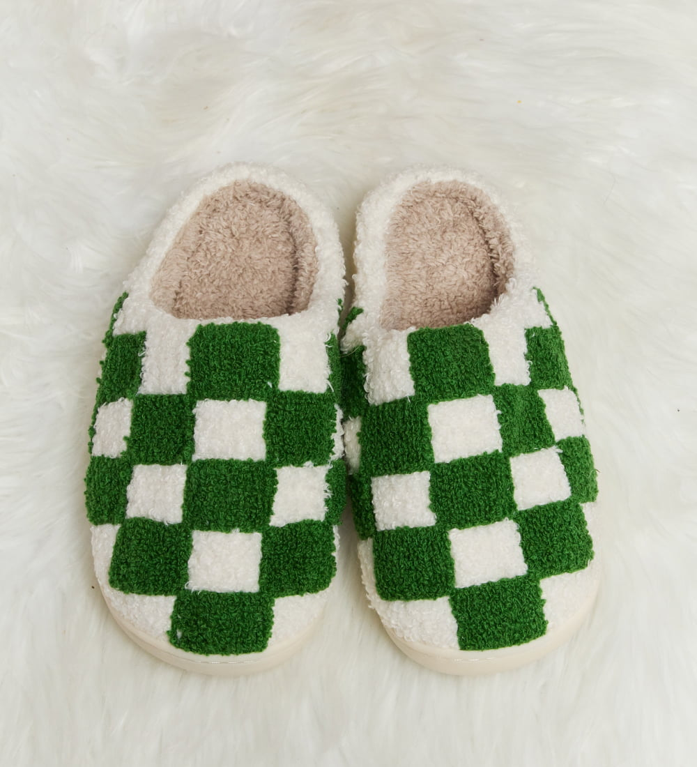 Checkered Plush Slide Slippers